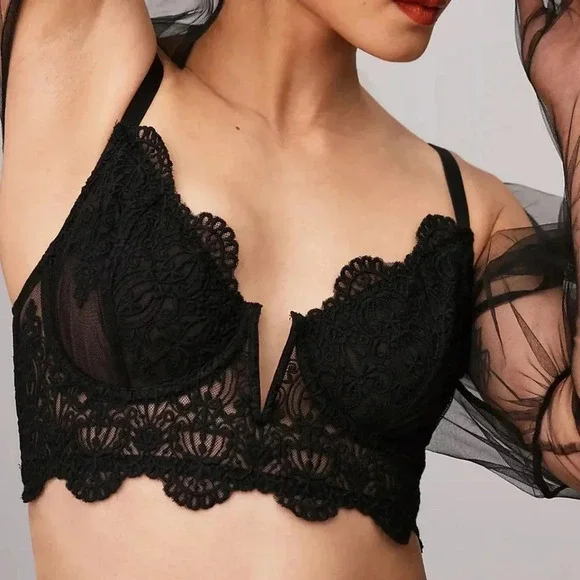 NWT.  Anthropologie Black  V-Neck Embroidered Bra - Picture 4 of 8